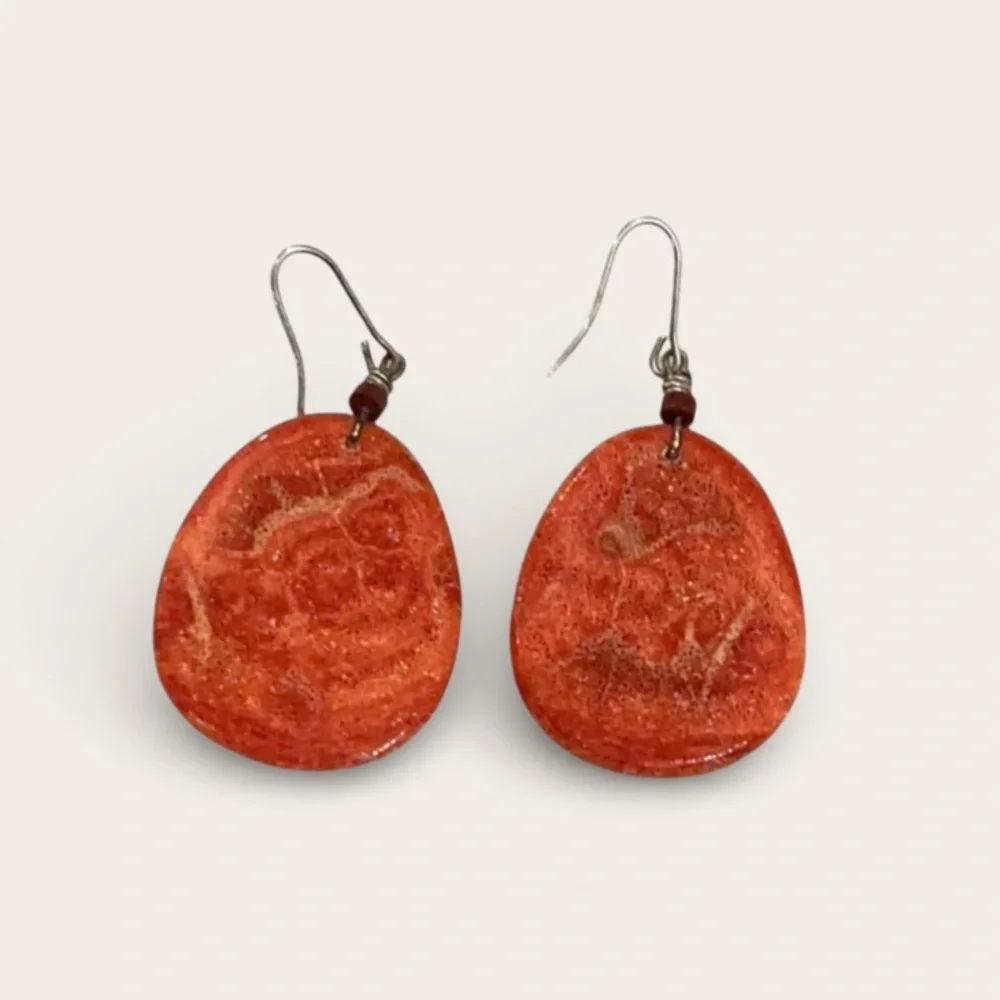 Gorgeous vintage Orange mollusk oyster shell Stone Dangle Earrings